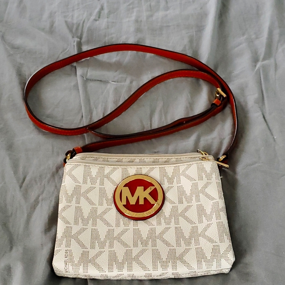 Michael Kors purse